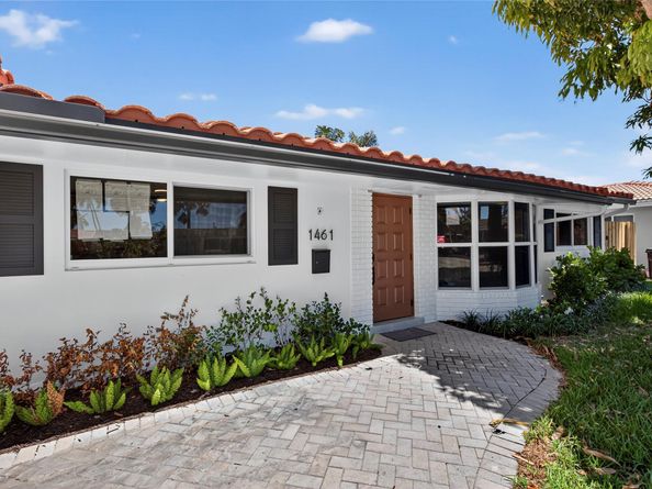 1461 NE 57th Ct, Fort Lauderdale FL 33334
