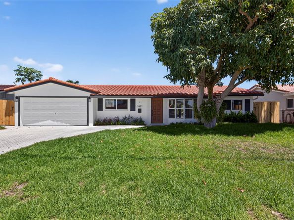 1461 NE 57th Ct, Fort Lauderdale FL 33334
