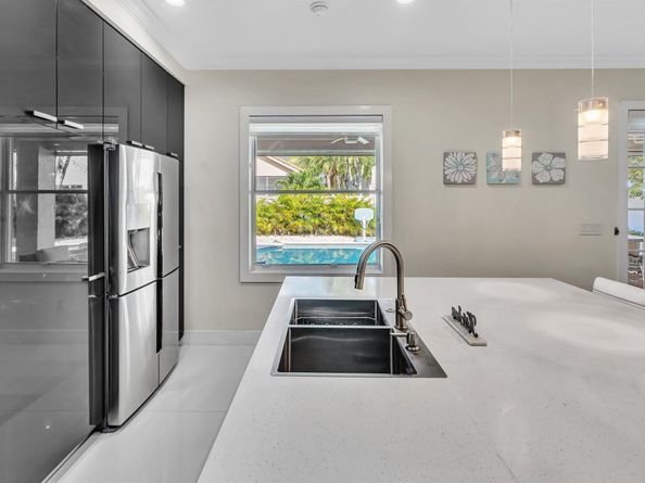 2092 SW 176th Avenue, Miramar FL 33029
