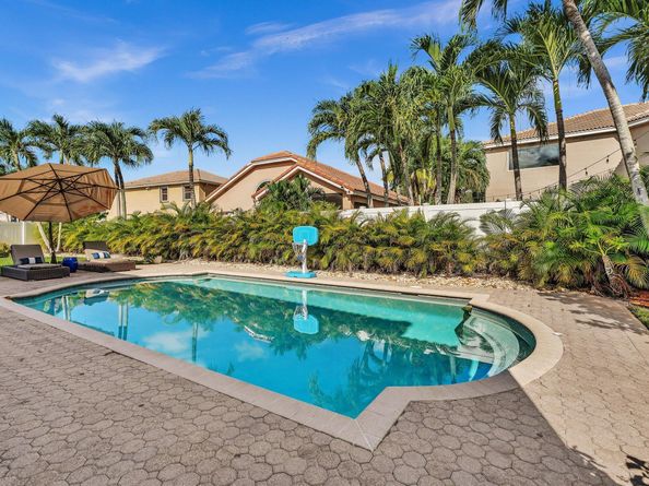2092 SW 176th Avenue, Miramar FL 33029