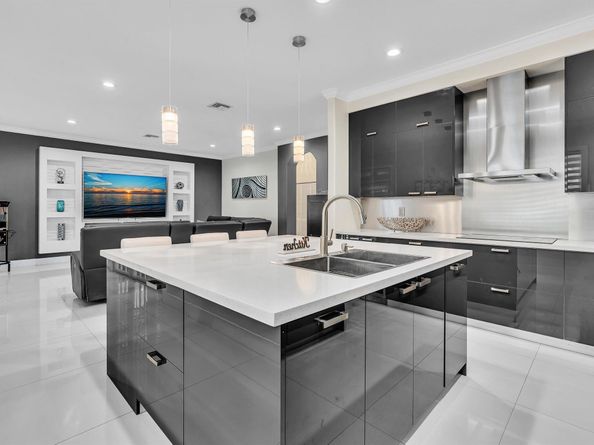 2092 SW 176th Avenue, Miramar FL 33029