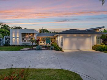 2425 NE 26th Ave