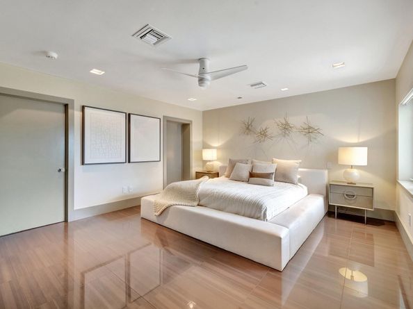 2425 NE 26th Ave, Fort Lauderdale FL 33305