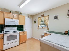 5721 Bennington Way, Lake Worth FL 33463