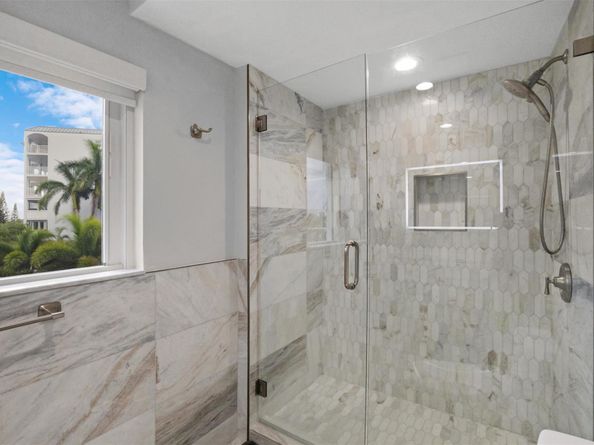 333 Sunset Dr 208, Fort Lauderdale FL 33301