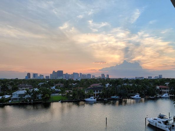 333 Sunset Dr 208, Fort Lauderdale FL 33301