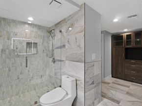 333 Sunset Dr 208, Fort Lauderdale FL 33301