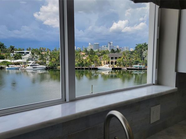 333 Sunset Dr 208, Fort Lauderdale FL 33301
