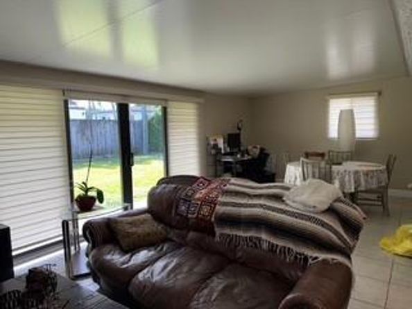 1070 NW 149th St, Miami FL 33168