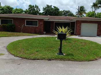 1070 NW 149th St