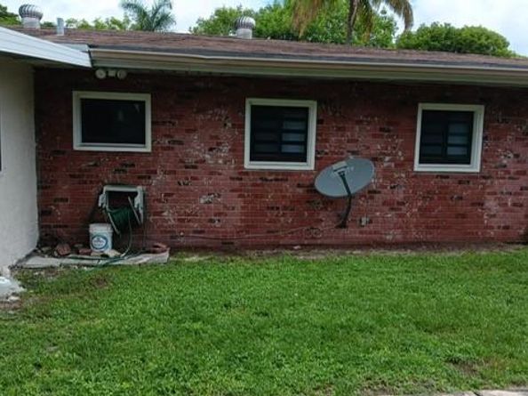 1070 NW 149th St, Miami FL 33168