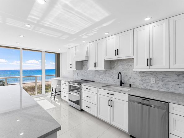2800 S Ocean Boulevard 4E, Boca Raton FL 33432