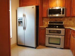2388 NW 89th Dr, Coral Springs FL 33065