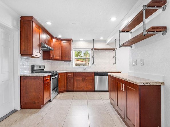 3250 SW 12th Ave, Fort Lauderdale FL 33315