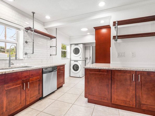 3250 SW 12th Ave, Fort Lauderdale FL 33315