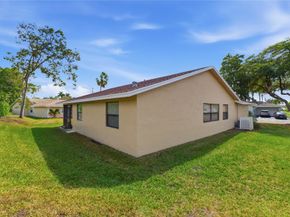 7520 NW 88th Terrace, Tamarac FL 33321