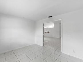 7520 NW 88th Terrace, Tamarac FL 33321