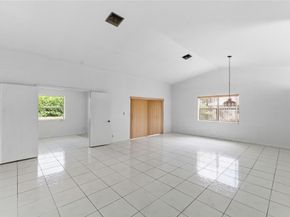7520 NW 88th Terrace, Tamarac FL 33321
