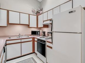 815 Andrew Redding Road 202, Lantana FL 33462