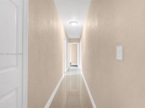 5113 Mckinley Street, Hollywood FL 33021