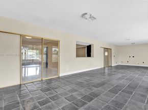 5113 Mckinley Street, Hollywood FL 33021