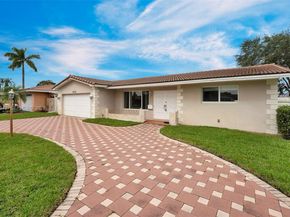 5113 Mckinley Street, Hollywood FL 33021