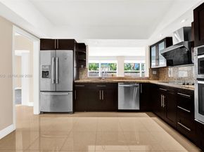 5113 Mckinley Street, Hollywood FL 33021