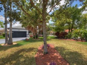 8733 NW 76th Drive, Tamarac FL 33321