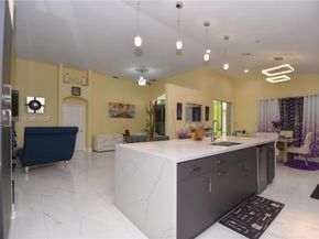 8733 NW 76th Drive, Tamarac FL 33321