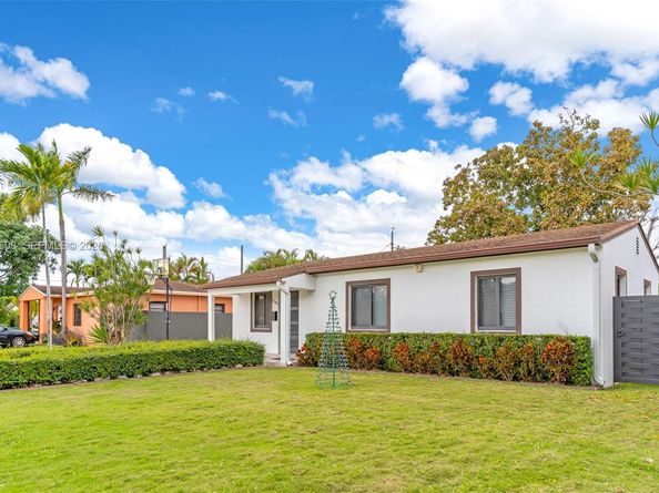 7585 SW 28th Street, Miami FL 33155