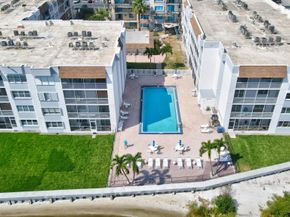 1502 S Lakeside Drive 118, Lake Worth Beach FL 33460