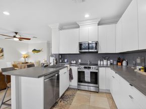 320 Via Villagio, Hypoluxo FL 33462