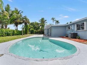 3841 NW 7th Place, Lauderhill FL 33311