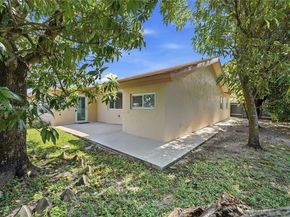 20102 NW 62nd Avenue, Hialeah FL 33015