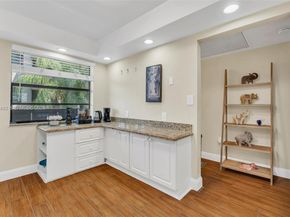 1101 Colony Point Circle 309, Pembroke Pines FL 33026