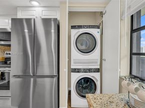 1101 Colony Point Circle 309, Pembroke Pines FL 33026