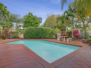 721 Via Genova, Deerfield Beach FL 33442