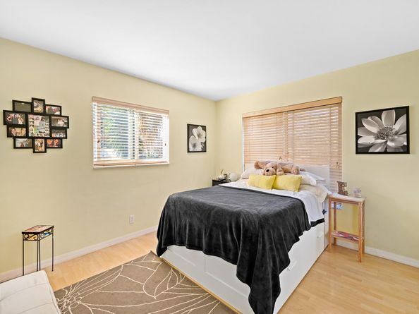 560 El Dorado Pkwy, Plantation FL 33317