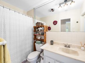560 El Dorado Pkwy, Plantation FL 33317