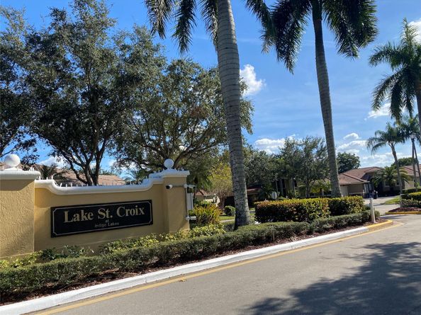 5337 NW 48 Street, Coconut Creek FL 33073