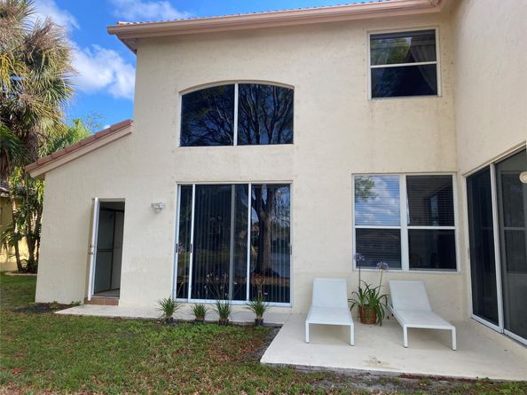 5337 NW 48 Street, Coconut Creek FL 33073