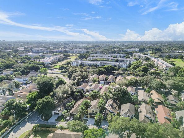 3620 NW 20th St, Coconut Creek FL 33066