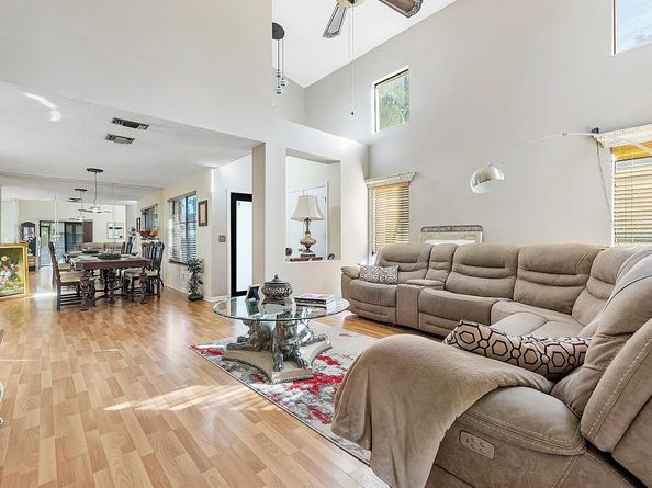 3620 NW 20th St, Coconut Creek FL 33066