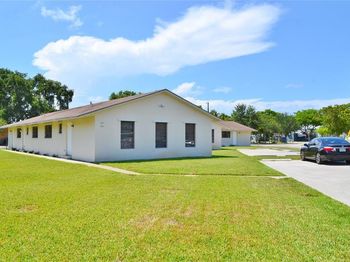 5907 N Tyler