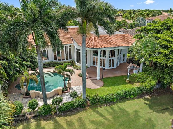 42 Saint Thomas Drive, Palm Beach Gardens FL 33418
