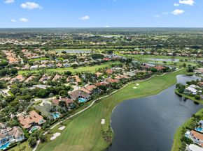 42 Saint Thomas Drive, Palm Beach Gardens FL 33418