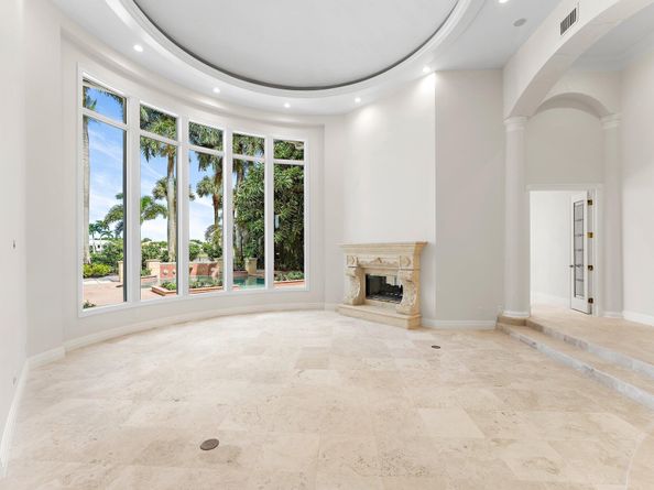 42 Saint Thomas Drive, Palm Beach Gardens FL 33418