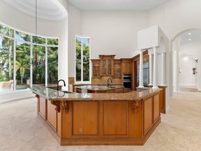 42 Saint Thomas Drive, Palm Beach Gardens FL 33418
