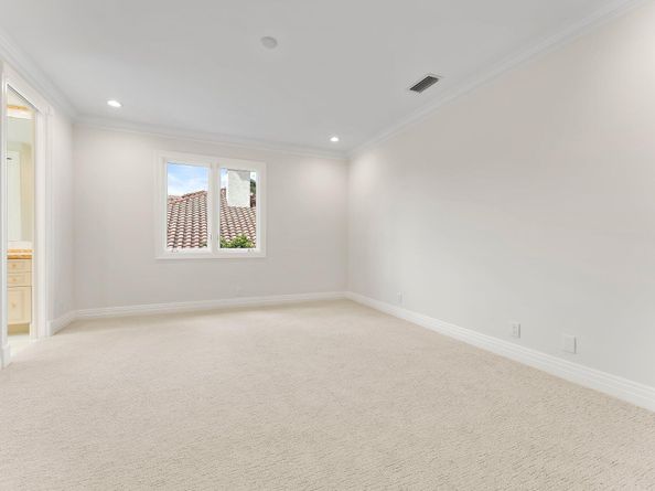 42 Saint Thomas Drive, Palm Beach Gardens FL 33418