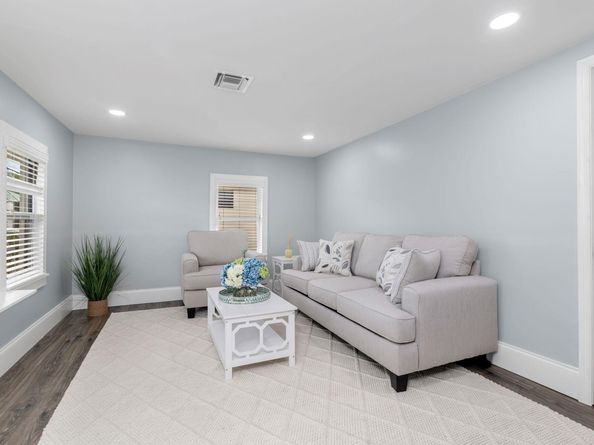 3109 Washington Road, West Palm Beach FL 33405